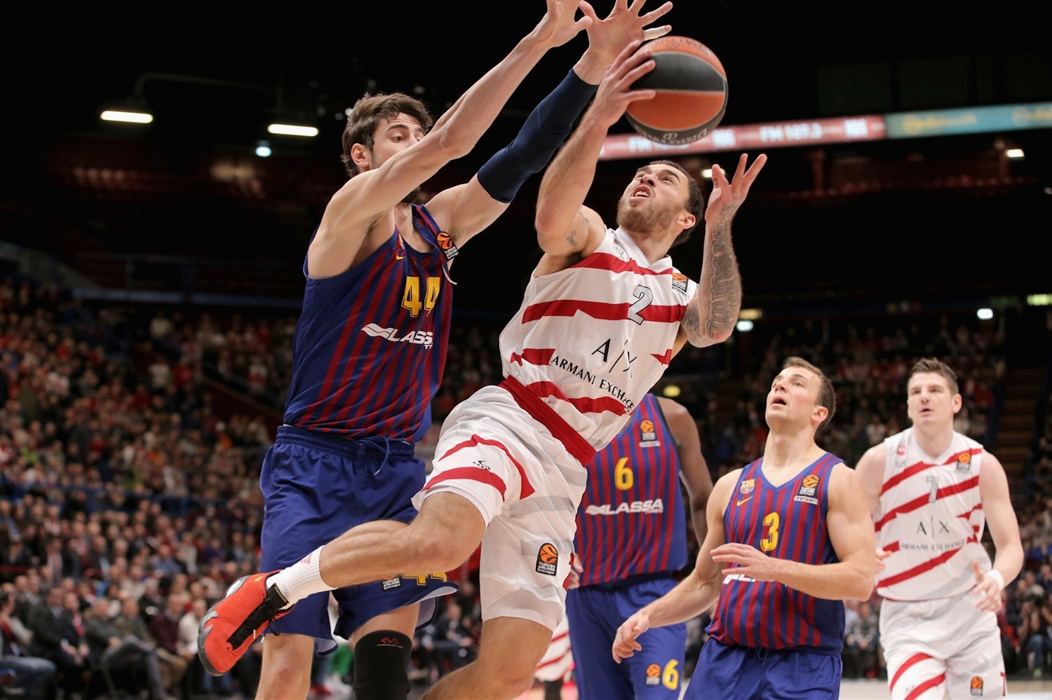 Heurtel y Hanga hacen crecer a Barça Lassa en Milán
