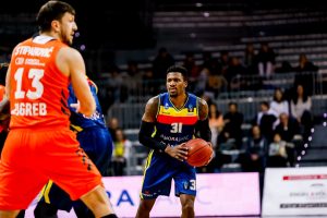 MoraBanc Andorra gana 6 puntos de ventaja para el último partido (87-81)