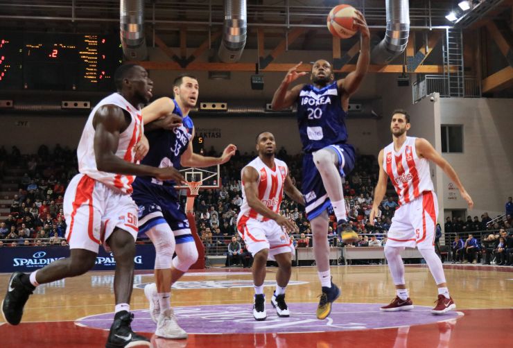 ABA League: Igokea lo tuvo en su mano para tumbar a Estrella Roja (77-79)