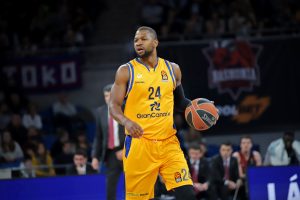 UCAM Murcia confirma su primer fichaje con el regreso a España de D.J Strawberry