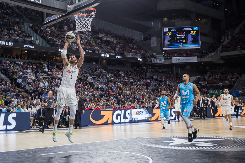 Campazzo y Deck prolongan la fiesta argentina en el WiZink (91-61)