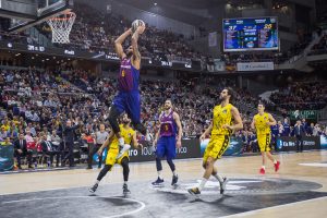 Se quedó a las puertas de la remontada Iberostar ante un Barça más solvente (92-86)
