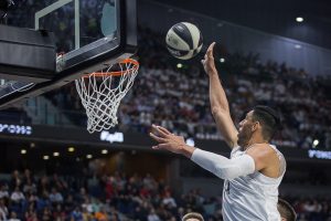 Con Laprovittola desactivado y dominio en la zona, Madrid vivirá otro clásico