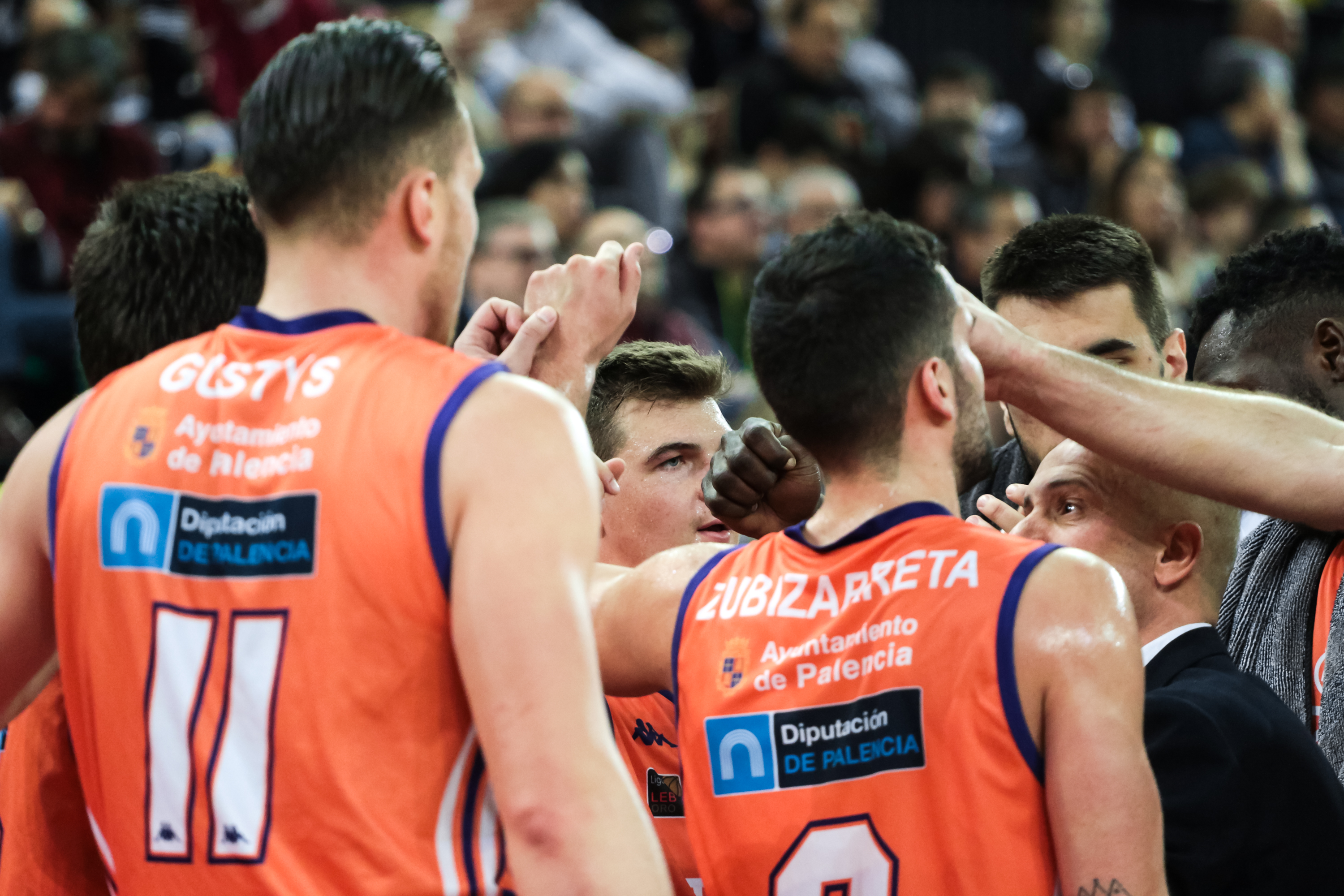 LEBOro J8: Palencia aprovecha la derrota de Valladolid. Breo ¿pierde a Thomas de Thaey?