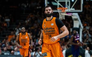 Entrevista a Bojan Dubljevic: “No puedo verme jugando en otro sitio que no sea Valencia”