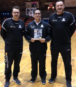 Diego Epifanio nuevo narrador en 3ª ed. ampliada libro Historia del baloncesto en España
