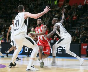 ABA League: Estrella Roja consuma su venganza copera en otro final de thriller (70-68)