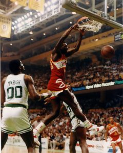 All-star 2011: The slam dunk contest. Blake Griffin estará, ¿Puede ser uno de los grandes concursos de la historia? Solobasket te transporta a la época dorada del mate