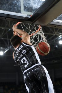 LEBORO (J29): El RETAbet Bilbao Basket deja la miel del ascenso en los labios béticos