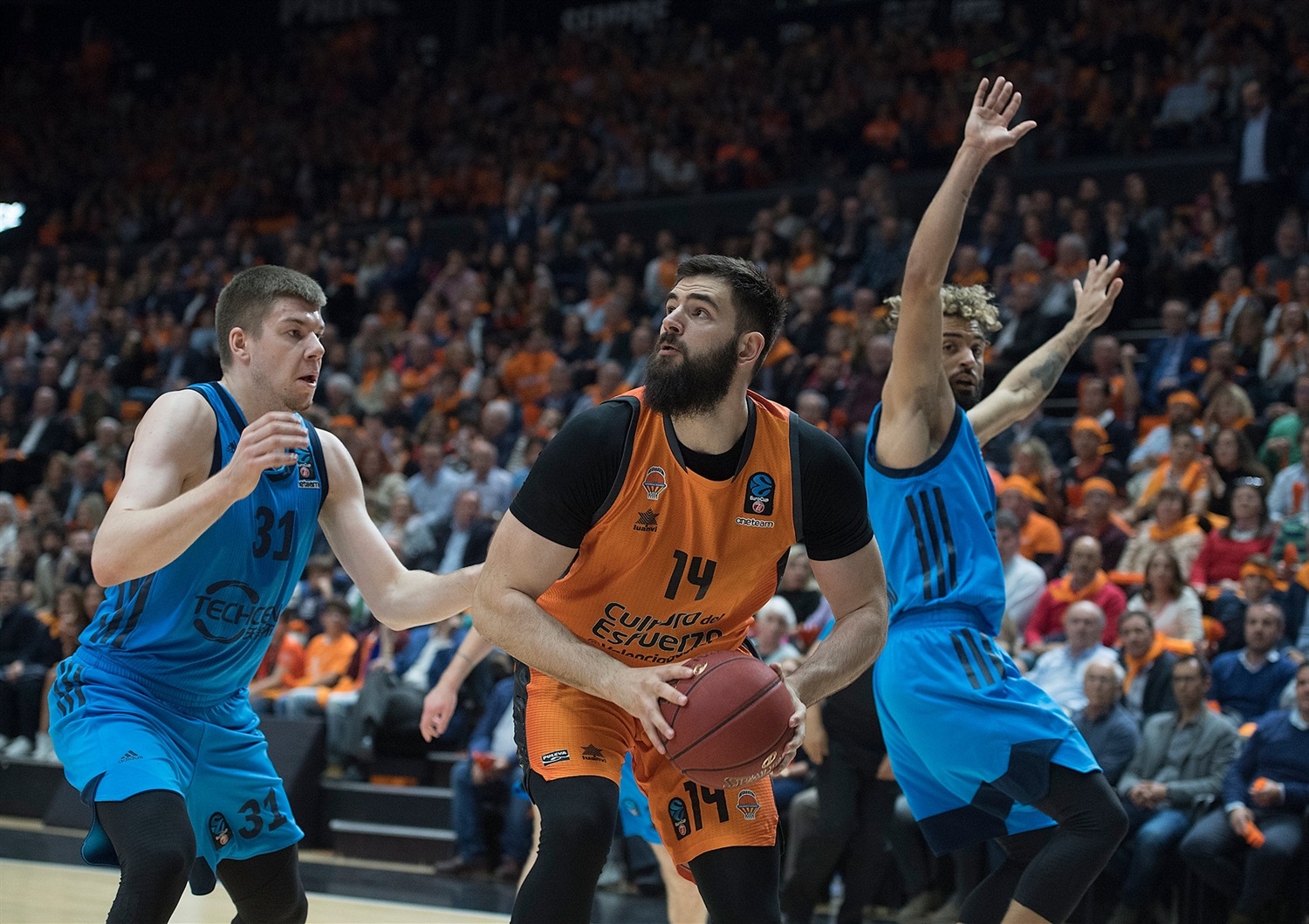 Llegó la cuarta EuroCup para un brillante Valencia Basket (89-63)