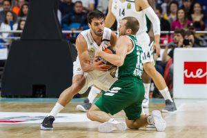 Un imperial Facundo Campazzo dirige el rodillo blanco rumbo a Atenas (78-63)