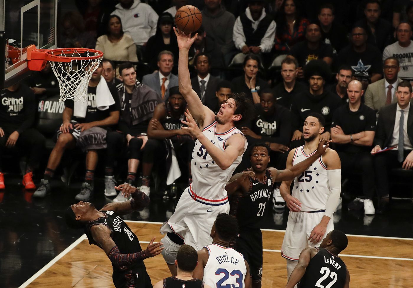 Nets y 76ers, la importancia del banquillo en PlayOffs