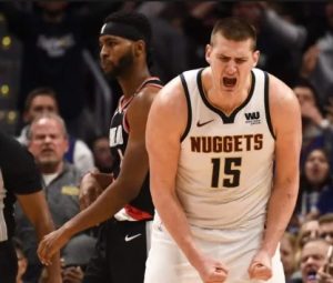 Playoffs NBA: Nikola Jokic impone su ley para tomar ventaja en la serie