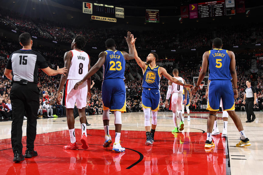Los Warriors ponen pie y medio en las Finales (3-0)