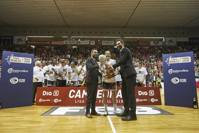 Spar Citylift Girona se proclama campeón de la Liga DIA ante Perfumerías Avenida