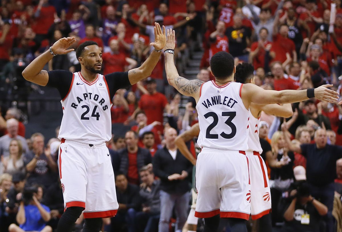 Playoffs NBA: Toronto responde en una demostración coral y empata la serie