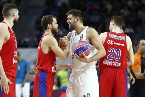 Los 15 mejores españoles históricos en jugar en ligas europeas. ¿Es el Chacho el mejor?