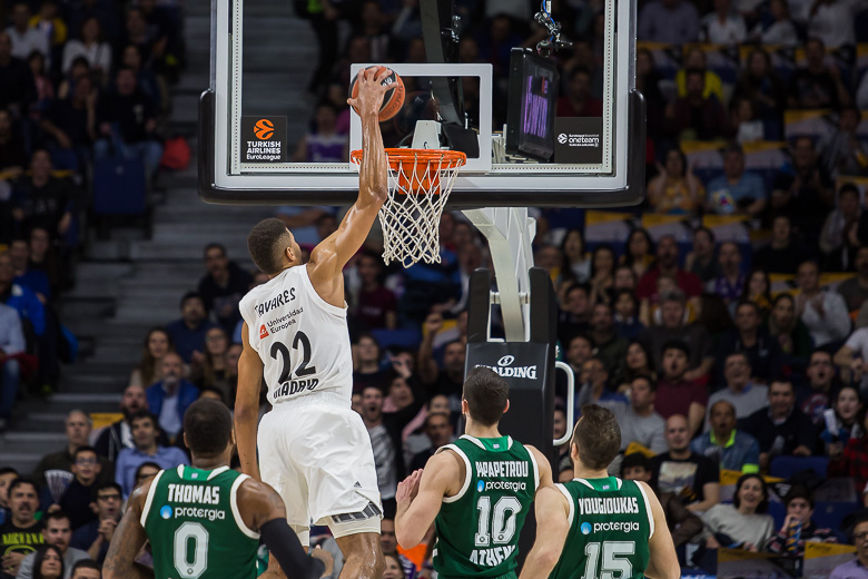 Walter Tavares y Goga Bitadze, los primeros premios de Euroliga se los llevan los gigantes