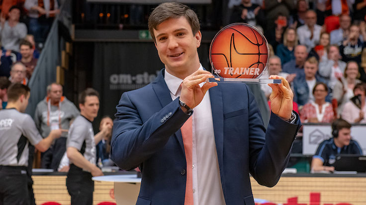 easyCreditBBL: Pedro Calles “Entrenador del año” en Alemania