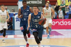 Zoco ACB: Dani Pérez, oficial a Manresa. Davies, a punto de ser cotonou