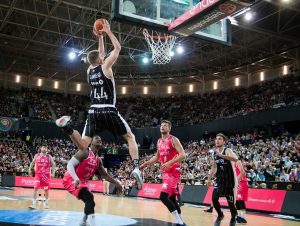 Analizando a Ben Lammers, el mejor pívot defensivo de LEB Oro con RETAbet Bilbao Basket