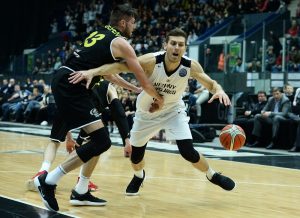 Chris Czerapowicz ya es jugador oficial de Monbus Obradoiro