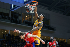 Talento ofensivo desde el puesto de 5 para el Madrid: Jordan Mickey