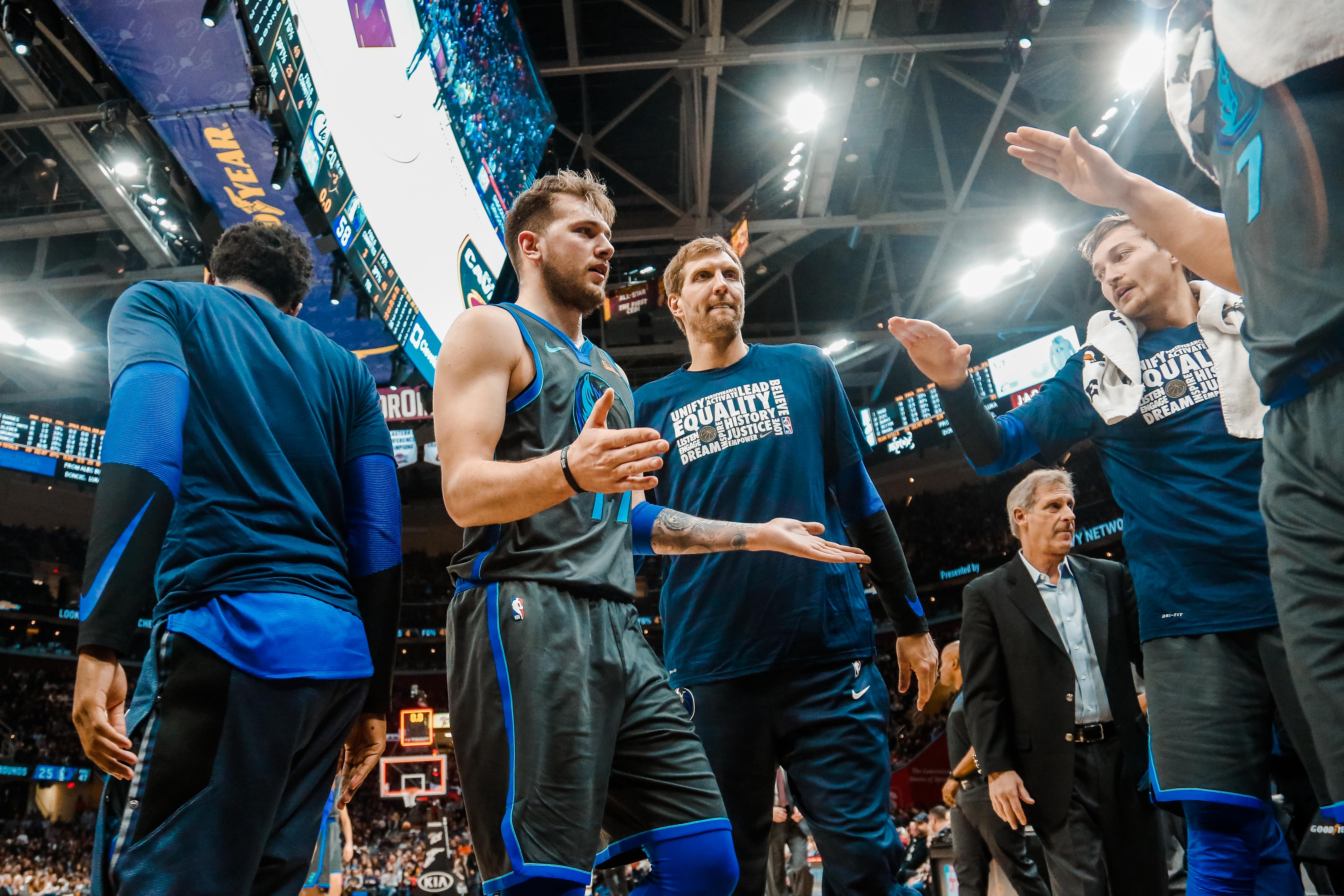 ¿Cómo funcionarán los Mavericks en el primer año post-Nowitzki?
