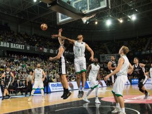 Analizando a Obi Enechionyia, uno de los héroes del aplastante ascenso del Betis