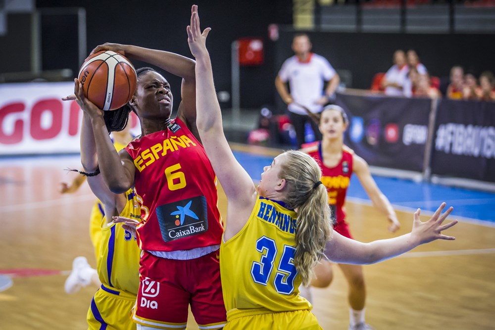 Europeo U16F (J2): España arrolla a Suecia (24-83) en un partido sin historia