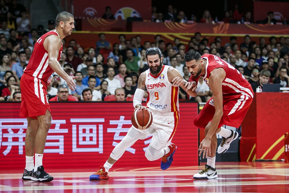 Un tercer cuarto impecable da la primera victoria a España ante Túnez (101-62)