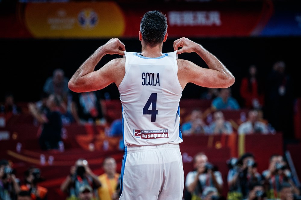 Messina “roba” al Madrid a Luis Scola