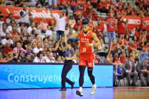 Askia Booker, galones de una dimensión pasada