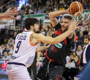 LEB Oro J5: Triple Líder, Emoción a Triples