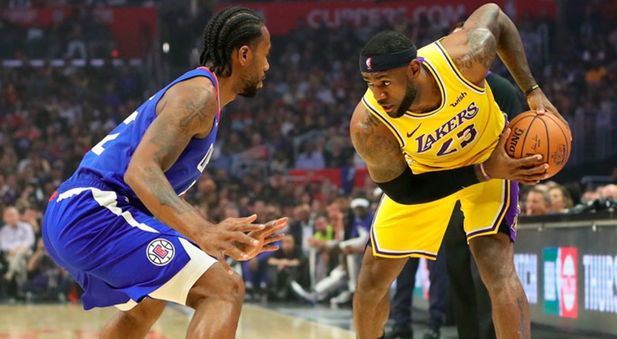 Los Ángeles Clippers se llevan el primer duelo angelino (102-112)