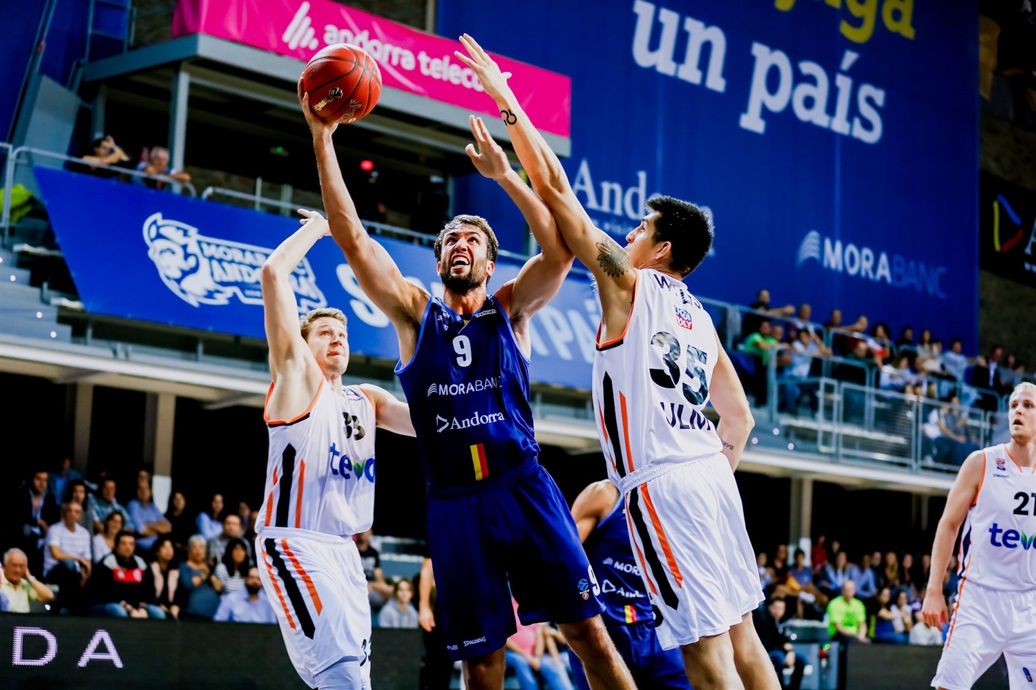 MoraBanc Andorra sigue de dulce con su primera victoria en Eurocup