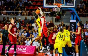 Victoria sobre la bocina para cerrar una semana de ensueño en Zaragoza (70-69)