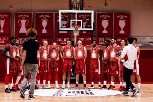 AX Armani Exchange Milán: Un nuevo amanecer sin Mike James