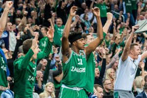 Euroliga (J4): Hilliard y James acribillan a Alba y Chacho y Gudaitis a Fenerbahce