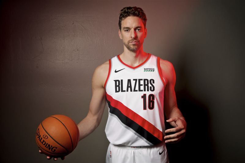 Pau Gasol es cortado por Portland Trail Blazers
