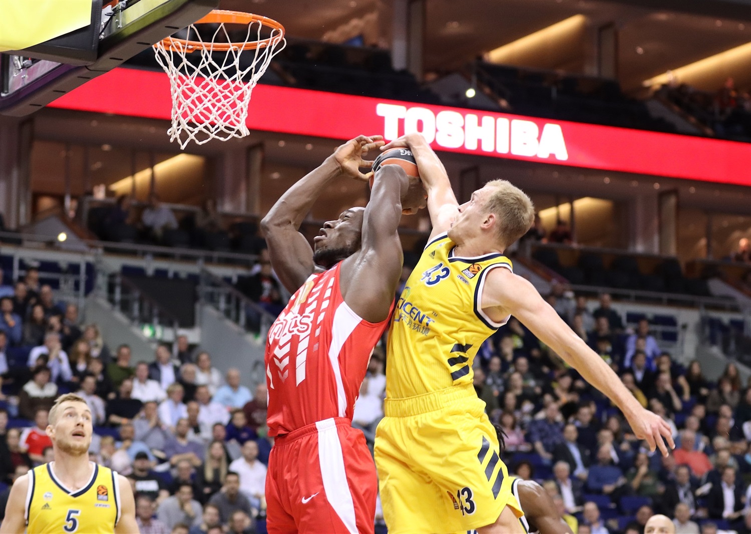 Euroliga (J9): Resúmenes, clasificación y mejor quinteto