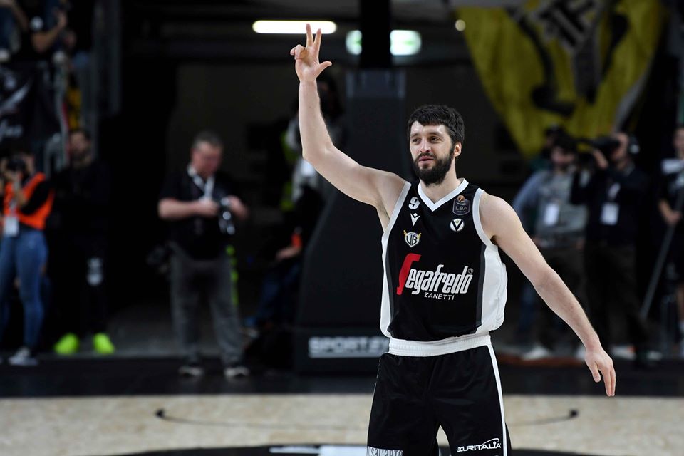LEGA SERIE A:  Récord en Virtus Bologna, Sassari 101 puntos y Daye MVP