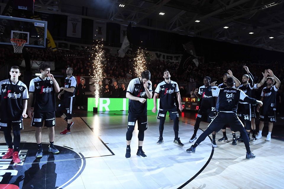 LEGA SERIE A: Virtus Bologna se lleva el duelo ante Milán y primeros clasificados Copa