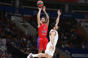 CSKA termina la racha madridista y mantiene la maldición rusa (60-55)