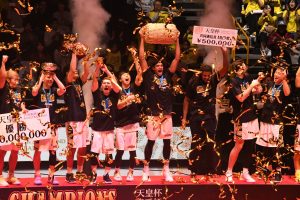 Viajando por el baloncesto: Sebas Saiz, campeón y destacado de la Emperors Cup de Japón