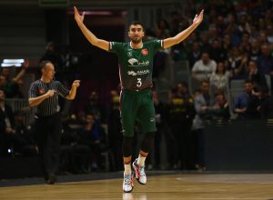 Unicaja buscará repetir la gesta de Zaragoza 15 años después (92-59)