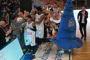 easyCredit BBL J22: Hakro Merlins, equipo revelación del año, sorprende al Alba Berlín
