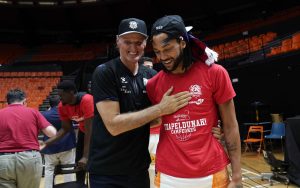 Zoco ACB: Henry sigue en Baskonia; Mickey deja Madrid y Pradilla suena en Valencia