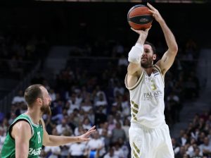 Un Real Madrid de récord mantiene su racha ante Zalgiris Kaunas (88-82)