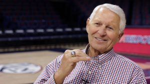 Fallece Lute Olson, coach leyenda de la universidad de Arizona